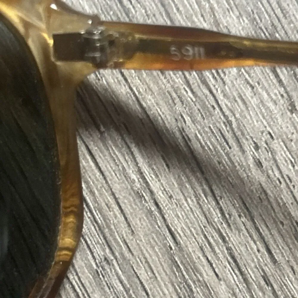 VINTAGE 70s OVERSIZED TORTOISE LADIES OVAL SUNGLASSES + CASE